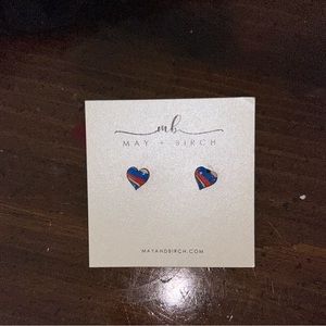 Buffalo bills colored heart shaped earrings